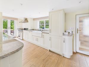 Kitchen- click for photo gallery